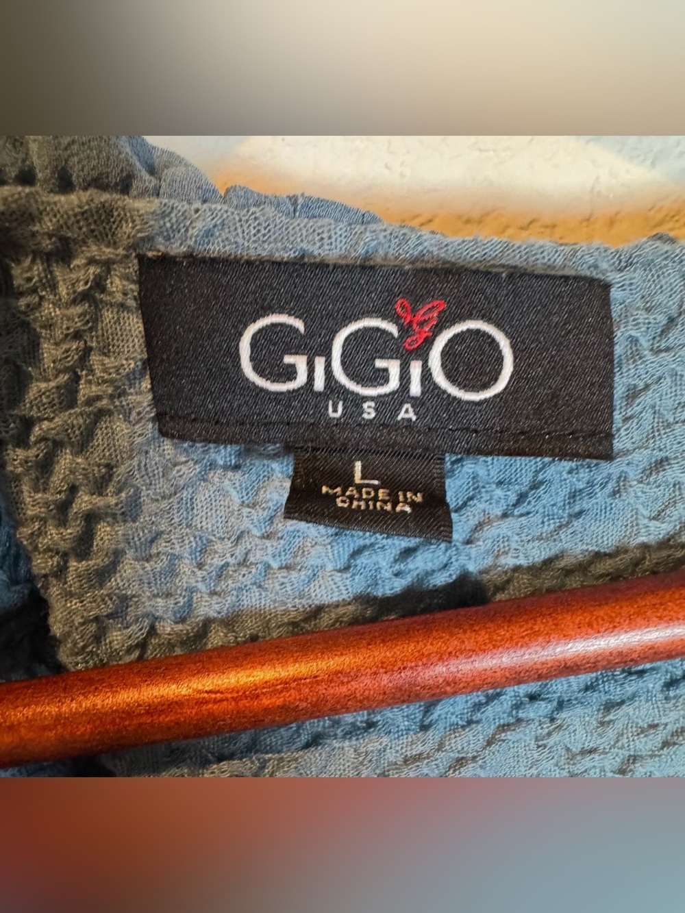 GiGio Women’s Dusty Blue Top Textured Knit Ruffle V-Neck Boutique Blouse Large - Picture 5 of 16